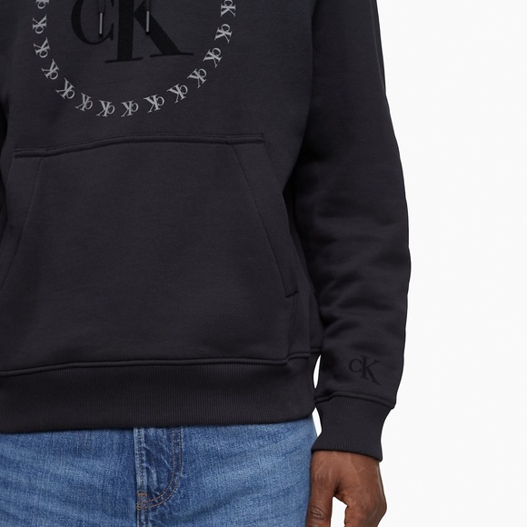 Calvin Klein circle monogram black hoodie - Picture 2 of 4